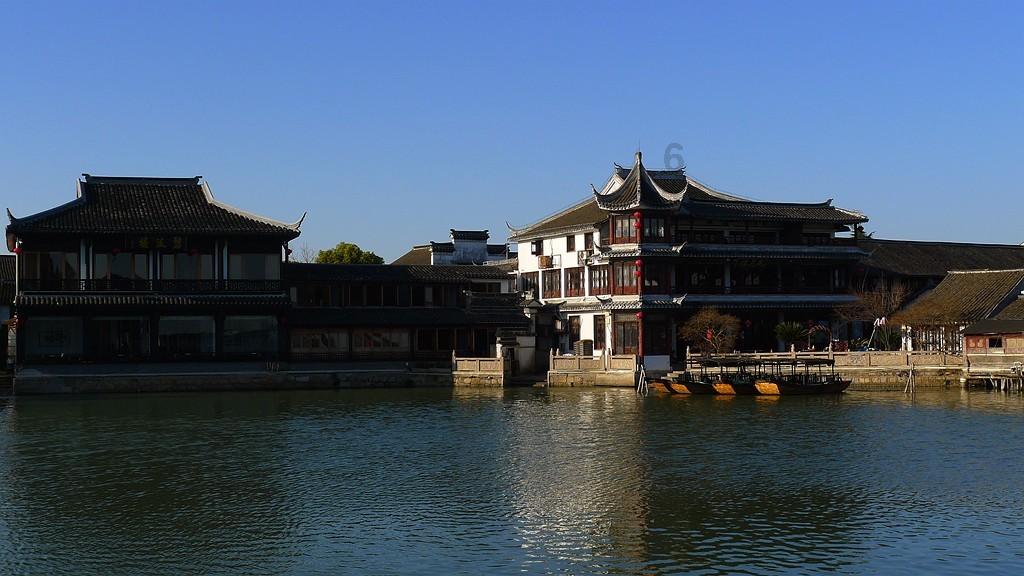 大清灭亡后,溥仪的7个妹妹结局如何?其他皇族的后代,如今怎样